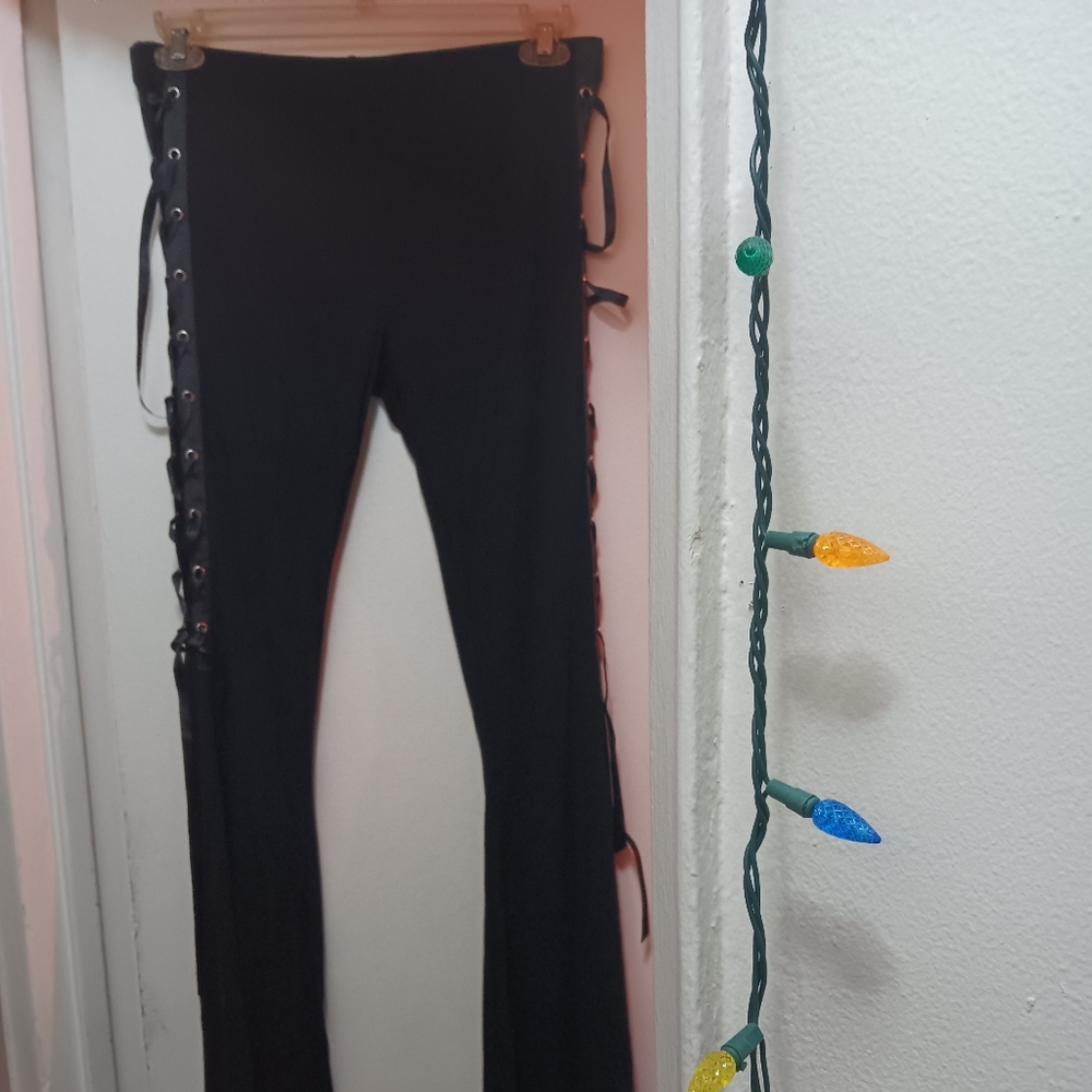 One pair leggings